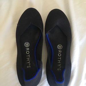 Rothy’s Round Toe Flats (The Flat/Black Solid)